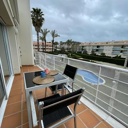A 600 Metros De La Playa Con Piscina, Ideal Familias Apartamento