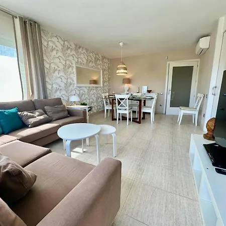 A 600 Metros De La Playa Con Piscina, Ideal Familias Apartamento